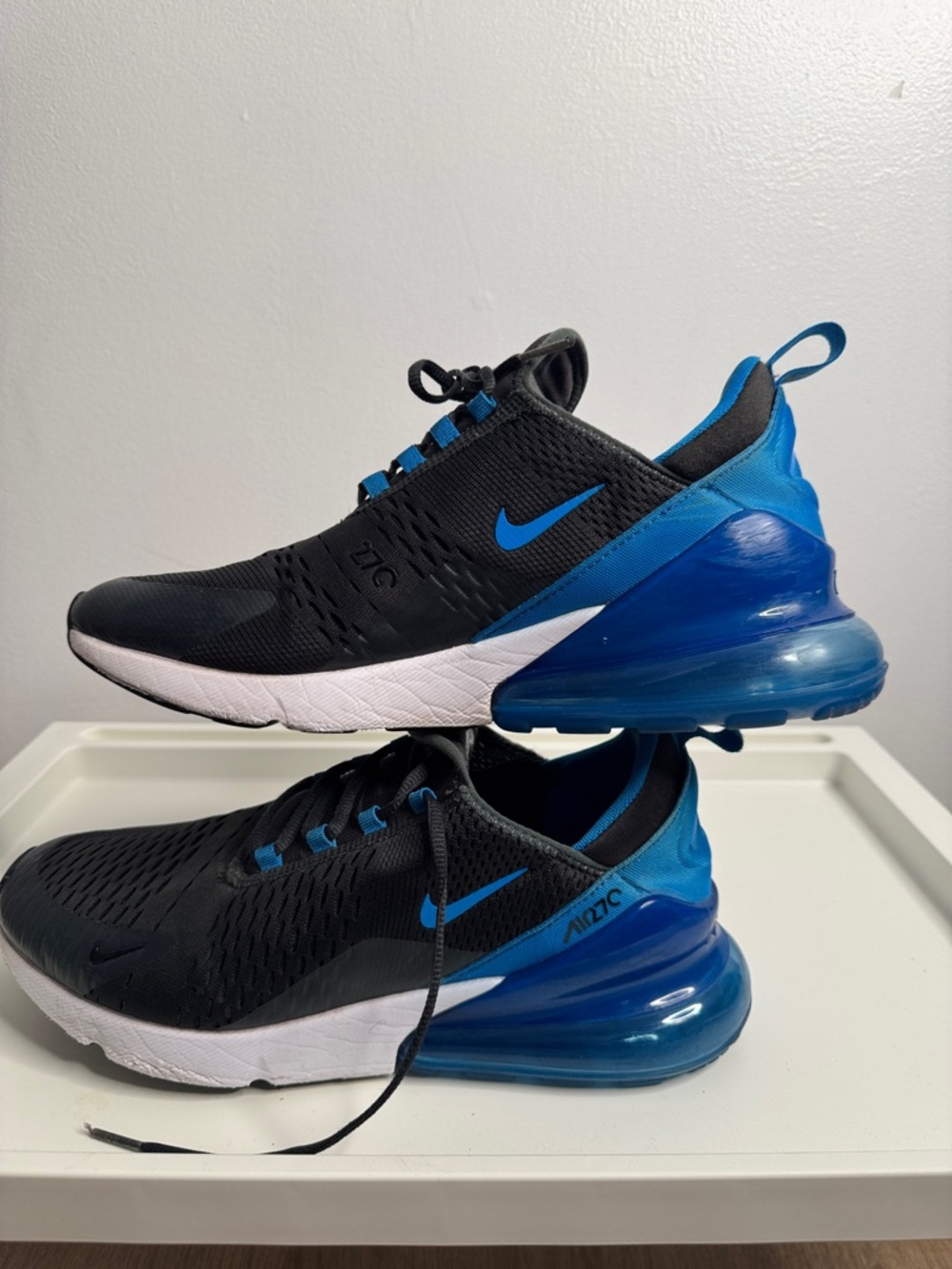 Nike Air Max 270 Black Blue Running Shoes Athletic Sneakers Size 10.5